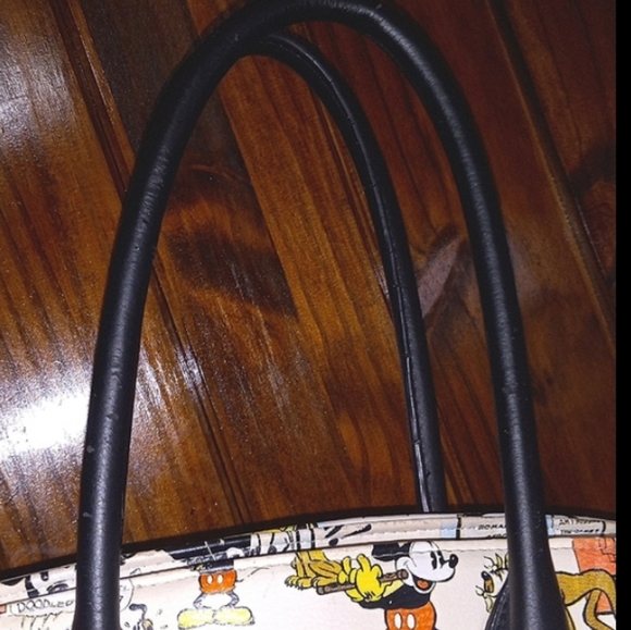 Mickey Mouse purse - Picture 10 of 15